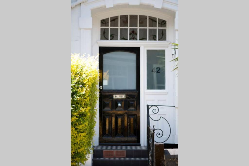 Luxury Apartment In Belsize Park London Exteriör bild
