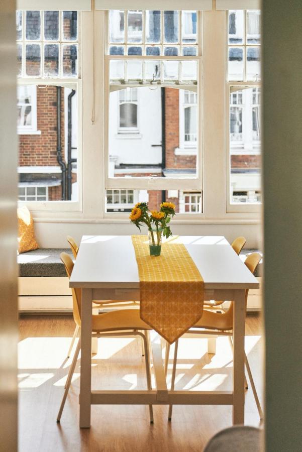 Luxury Apartment In Belsize Park London Exteriör bild