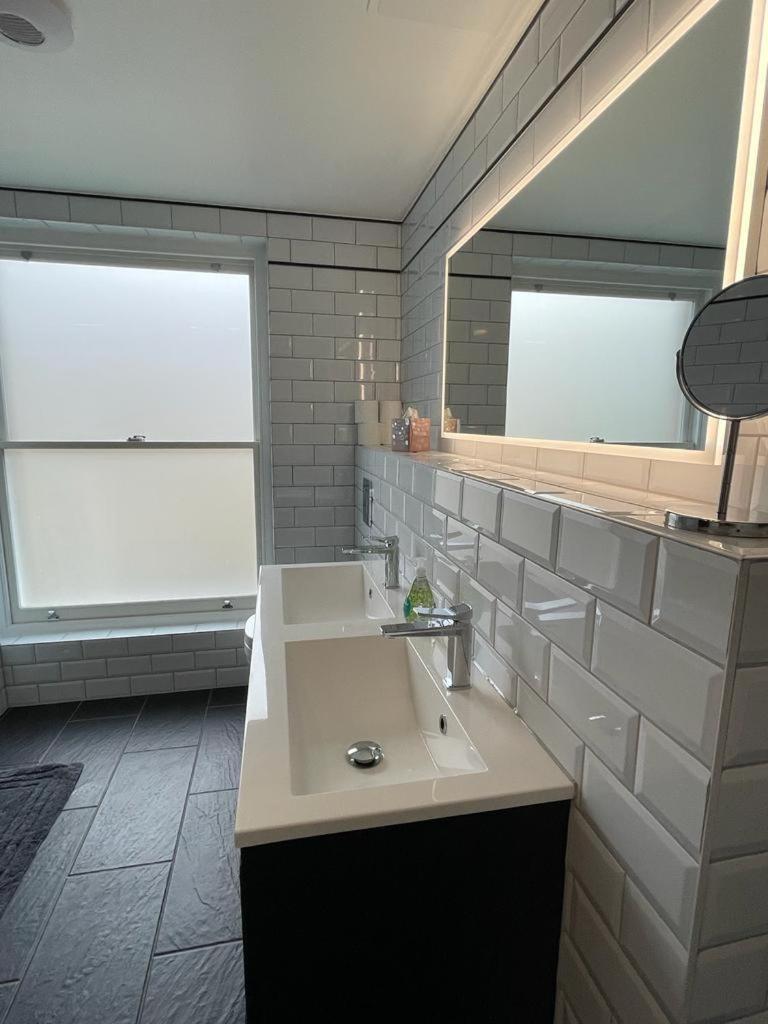 Luxury Apartment In Belsize Park London Exteriör bild